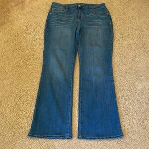 1822 Denim Bell Bottom Size 16 Jeans